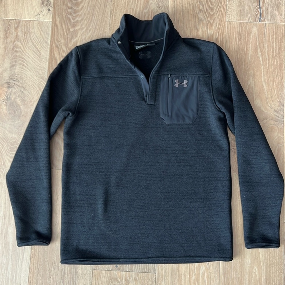 Men’s Under Armour pullover sweater